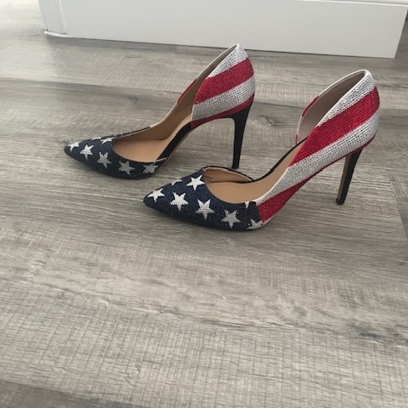 INC International Concepts Red and White & Blue Stiletto Heels - Size 8 - Picture 2 of 6